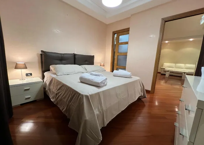 Gallery House דירה *